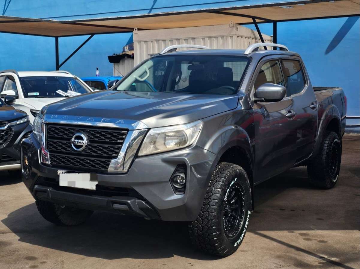 Nissan Np300 Dcab Xe